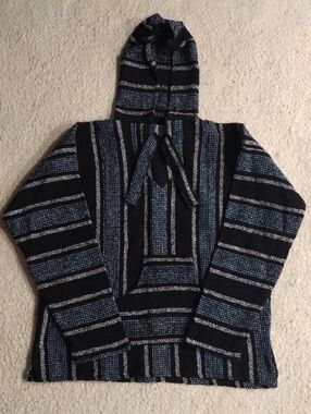 NWOT Striped Size XL Authentic Mexican Baja Poncho Textile Hoodie Black Blue